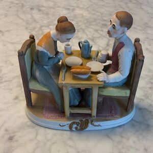 Vintage Ceramic Figurine of Couple Praying /Dining